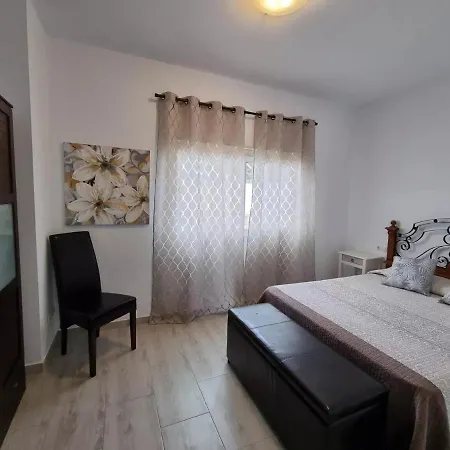 Abubilla House - Comfortable With Garden & Terrace In A Quiet Area * Nazaret