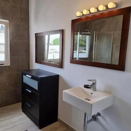 Abubilla House - Comfortable Home With Garden & Terrace In A Quiet Area Apartment *